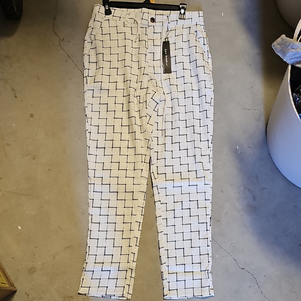 Nwt Men's Checkered Pants - Black and White